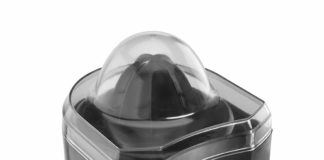 photo of silver Cuisinart juicer